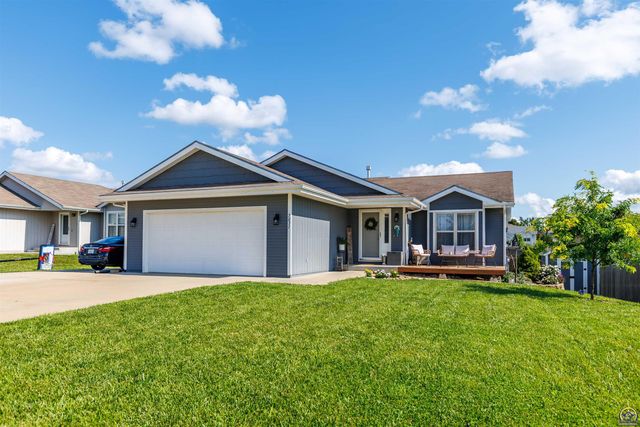 7031 SW 17th TER, Topeka, KS 66615