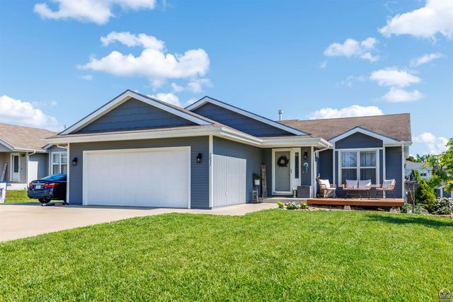 7031 SW 17th TER, Topeka, KS 66615