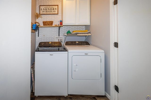 7031 SW 17th TER, Topeka, KS 66615