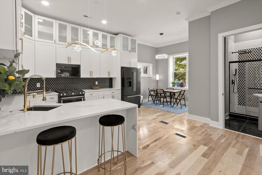 11921 CORONADA PL, Kensington, MD 20895