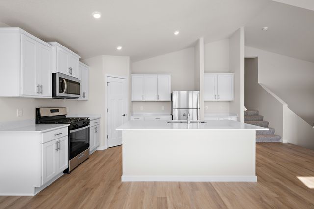 7709 Birch Street, Clear Lake, MN 55319
