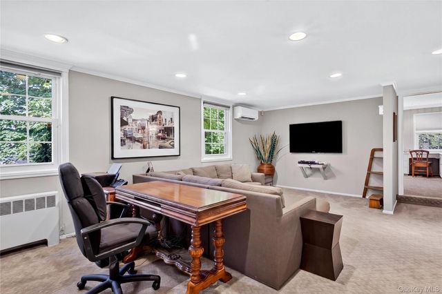 165 Salem Road, East Hills, NY 11577