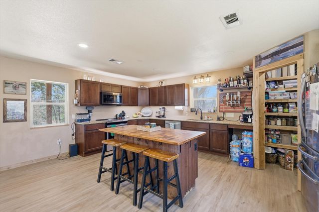 2119 County Road 2585, Alvord, TX 76225