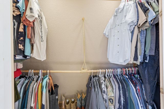 2119 County Road 2585, Alvord, TX 76225