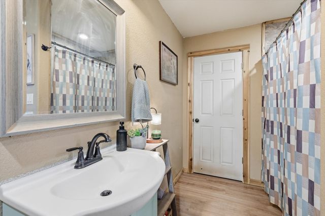 2119 County Road 2585, Alvord, TX 76225