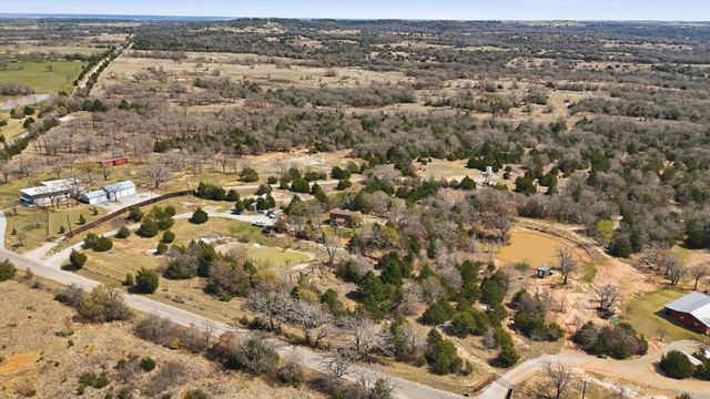 2119 County Road 2585, Alvord, TX 76225
