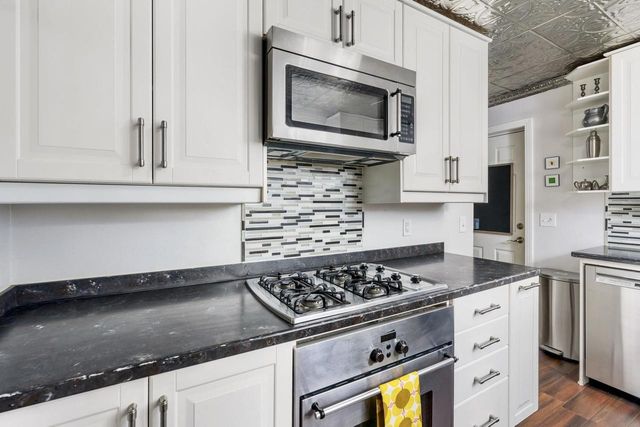 504 Pine Street, Madison, WI 53715