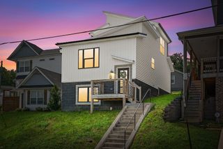 76 W High Street, Clarksville, TN 37040