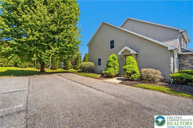 3171 Rachel Drive, Bethlehem Twp, PA 18020