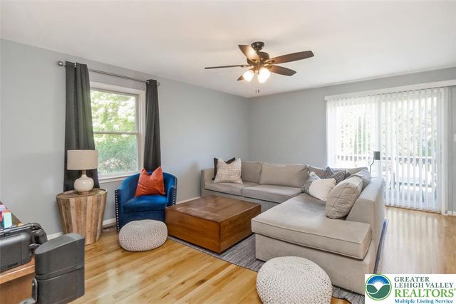 3171 Rachel Drive, Bethlehem Twp, PA 18020