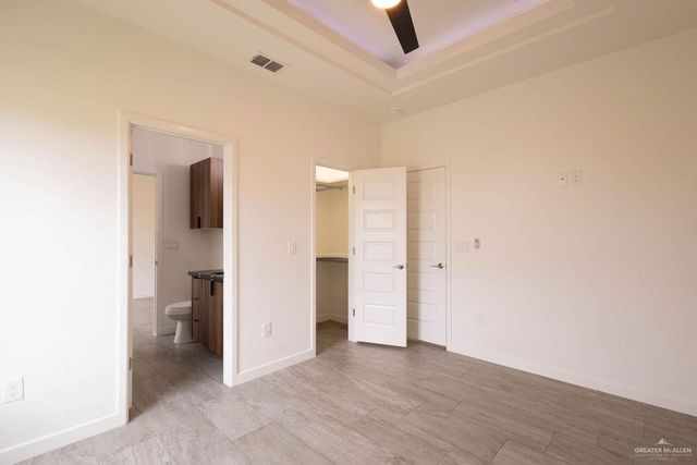 1913 E Silverton Circle, Edinburg, TX 78542