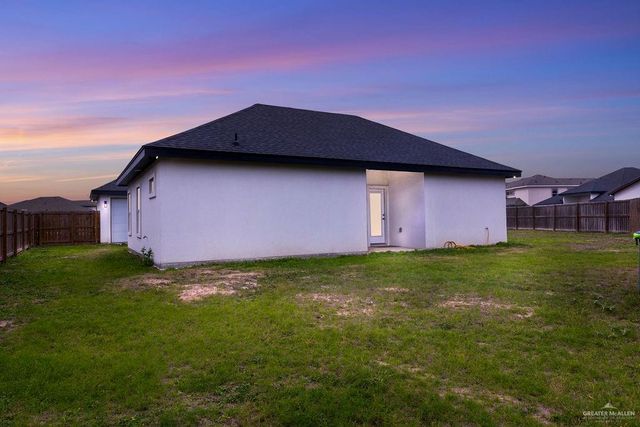 1913 E Silverton Circle, Edinburg, TX 78542