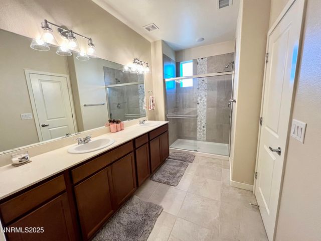 4969 Cavestone Road, Sun Valley, NV 89433