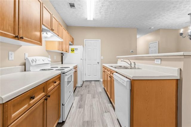 4932 Vireo Drive, Flowery Branch, GA 30542