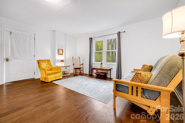 6334 Jacks Creek Road, Burnsville, NC 28714