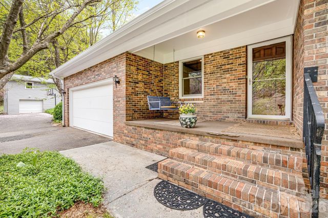 6334 Jacks Creek Road, Burnsville, NC 28714