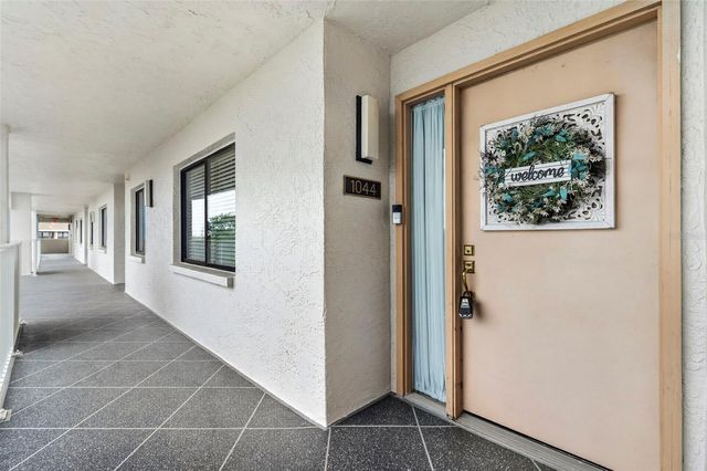4650 BAY BOULEVARD 1044, Port Richey, FL 34668