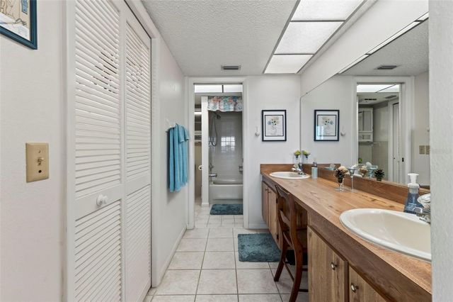 4650 BAY BOULEVARD 1044, Port Richey, FL 34668