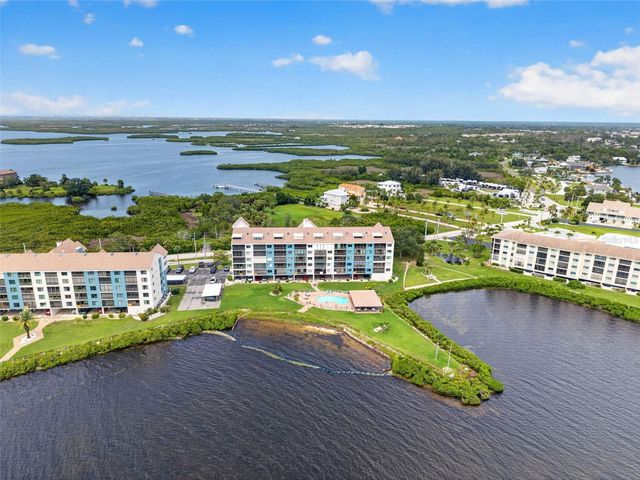 4650 BAY BOULEVARD 1044, Port Richey, FL 34668