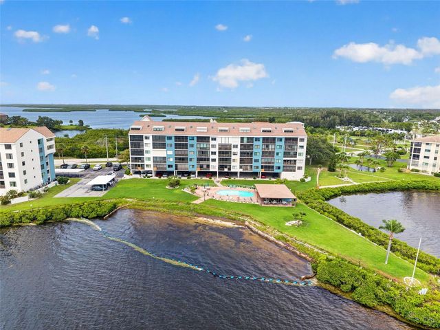 4650 BAY BOULEVARD 1044, Port Richey, FL 34668