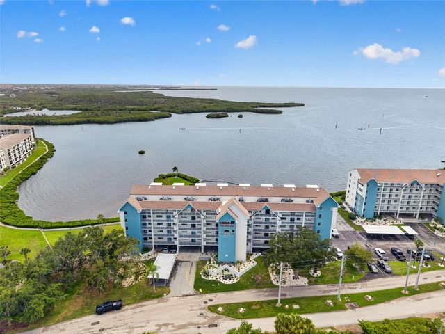 4650 BAY BOULEVARD 1044, Port Richey, FL 34668