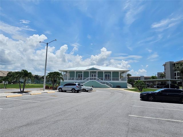 4650 BAY BOULEVARD 1044, Port Richey, FL 34668