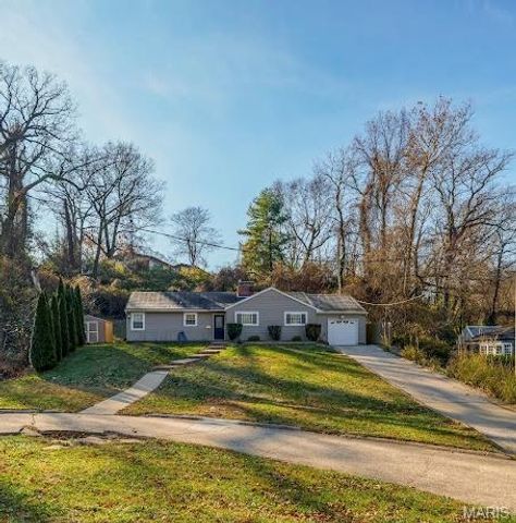 23 Windsor Drive, Belleville, IL 62223