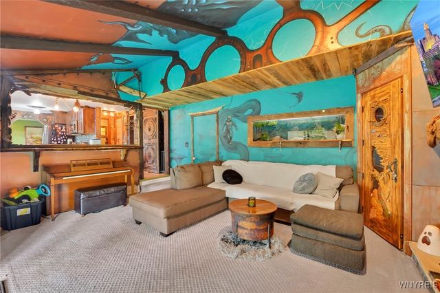 90 Maplewood Avenue, West Seneca, NY 14224