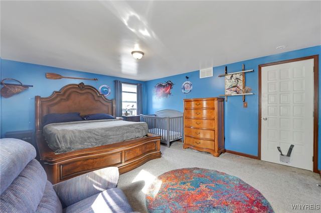 90 Maplewood Avenue, West Seneca, NY 14224