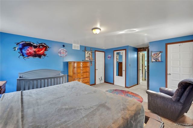 90 Maplewood Avenue, West Seneca, NY 14224