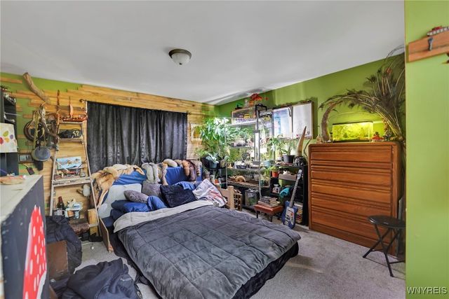 90 Maplewood Avenue, West Seneca, NY 14224