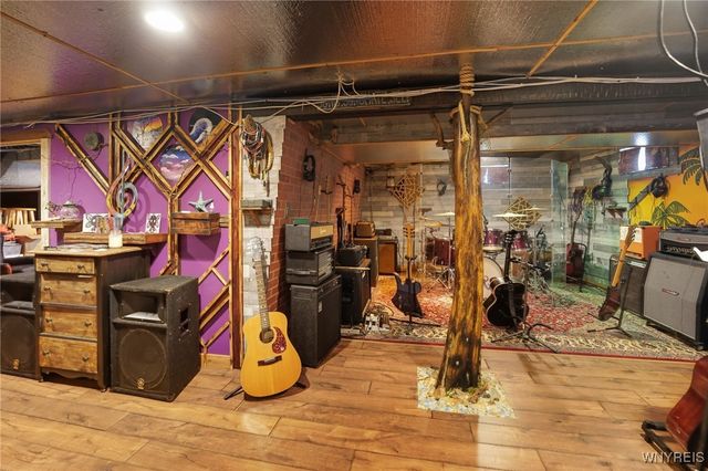 90 Maplewood Avenue, West Seneca, NY 14224