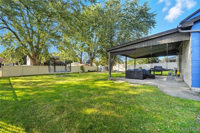 90 Maplewood Avenue, West Seneca, NY 14224