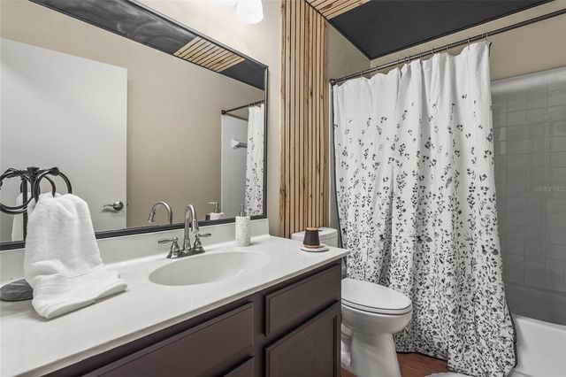 4235 PLACID DRIVE, Sarasota, FL 34243