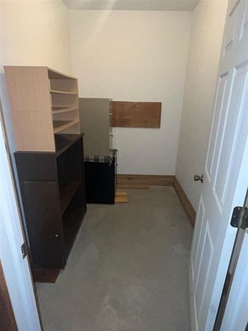 5261 Autumn Hill Drive, Kalamazoo, MI 49004