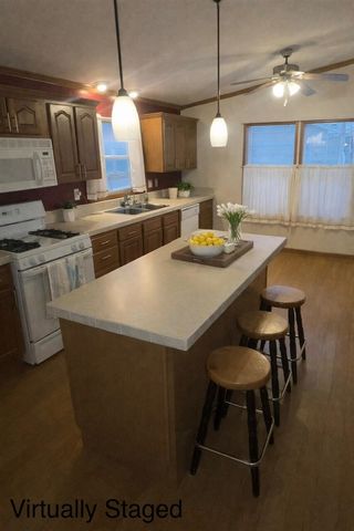 5261 Autumn Hill Drive, Kalamazoo, MI 49004