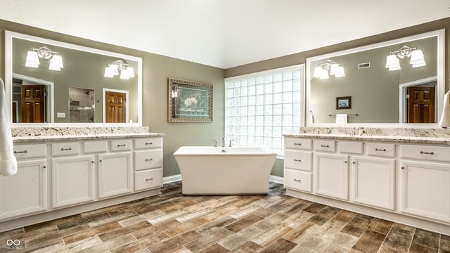 6610 Greenridge Drive, Indianapolis, IN 46278