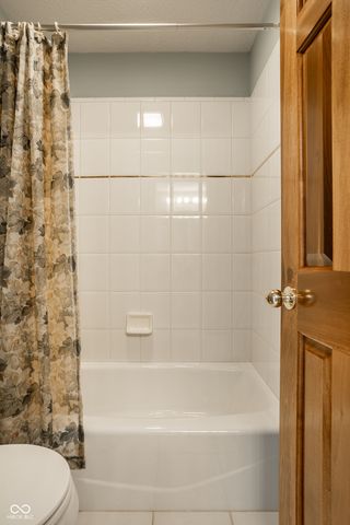 6610 Greenridge Drive, Indianapolis, IN 46278