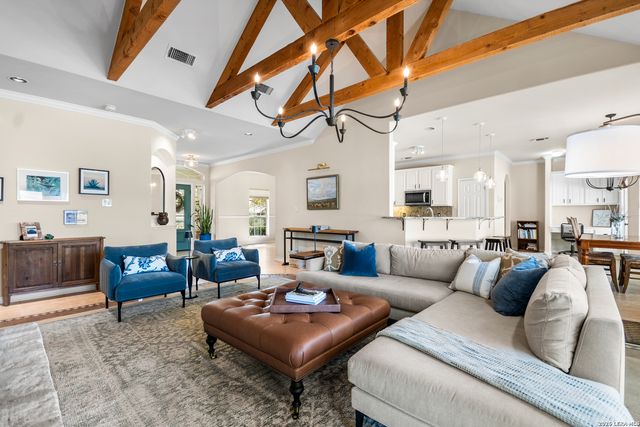 108 Jackrabbit Circle, Boerne, TX 78006