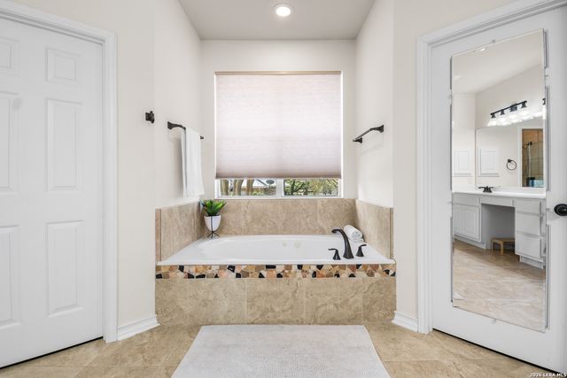 108 Jackrabbit Circle, Boerne, TX 78006