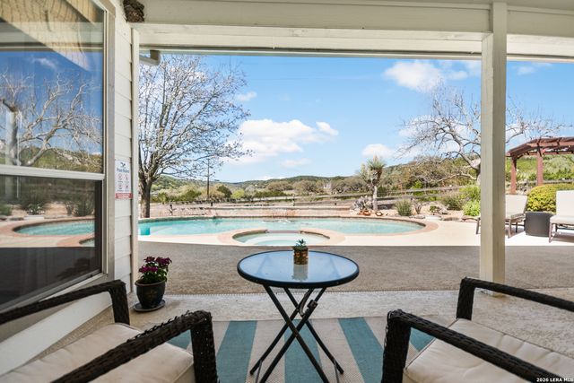 108 Jackrabbit Circle, Boerne, TX 78006