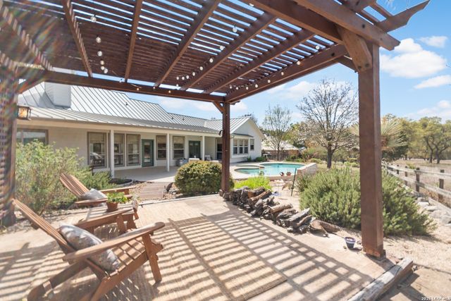 108 Jackrabbit Circle, Boerne, TX 78006
