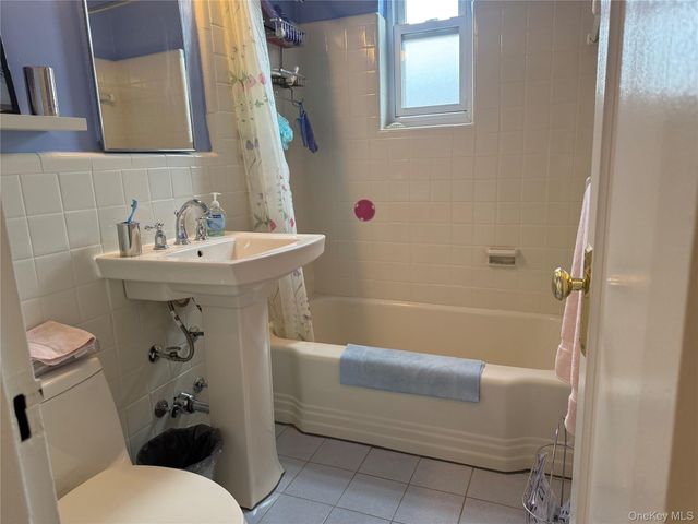 172-12 Crocheron Avenue C3, Flushing, NY 11358