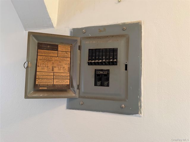 172-12 Crocheron Avenue C3, Flushing, NY 11358