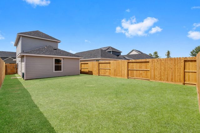 9915 Opal Stone Way, Conroe, TX 77306
