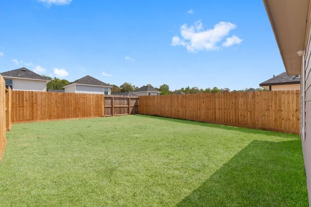 9915 Opal Stone Way, Conroe, TX 77306