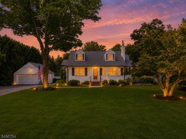 521 Sicomac Ave, Wyckoff Twp., NJ 07481