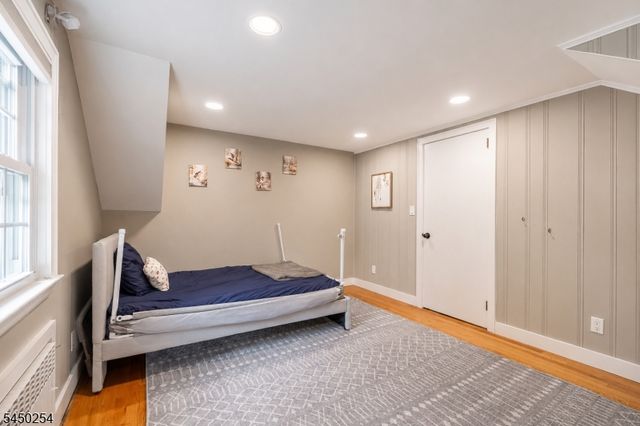 521 Sicomac Ave, Wyckoff Twp., NJ 07481