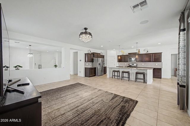 1196 W Blue Ridge Drive, San Tan Valley, AZ 85140