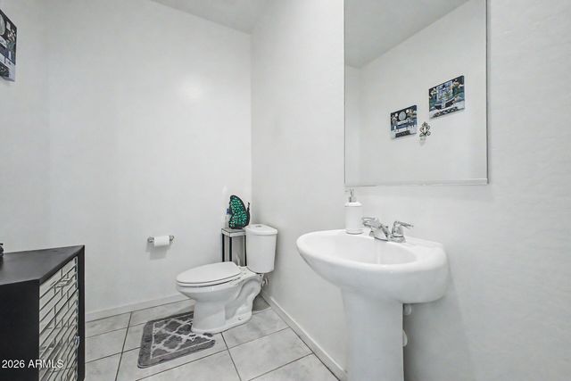 1196 W Blue Ridge Drive, San Tan Valley, AZ 85140